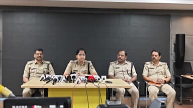 ಪಡಿತರ ಅಕ್ಕಿ ವಾಹನ ತಡೆದು ₹3 ಲಕ್ಷ ಸುಲಿಗೆ : ಕಾನ್ಸ್ಟೇಬಲ್ ಸೇರಿ ಇಬ್ಬರ ಬಂಧನ