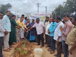 ಸಸಿ ನೆಡುವ ಮೂಲಕ ವಿಶ್ವ ಪರಿಸರ ದಿನಾಚರಣೆ ಆಚರಣೆ