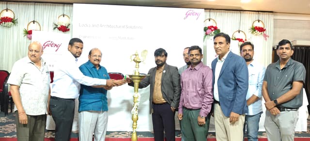 ಎಂಜಿನಿಯರ್ಗಳು ಮತ್ತು ವಾಸ್ತುಶಿಲ್ಪಿಗಳ ಸಭೆ ಯಶಸ್ವಿ
