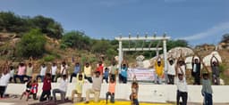 ದೇವನಾಮಪ್ರಿಯ ಬಯಲು ಬೌದ್ಧ ವಿಹಾರದಲ್ಲಿ ಯೋಗ ದಿನಾಚರಣೆ