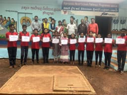 ಒಲಿಂಪಿಯಾಡ್ನಲ್ಲಿ ಸಾಧನೆಗೈದ ವಿದ್ಯಾರ್ಥಿಗಳಿಗೆ ಸನ್ಮಾನ