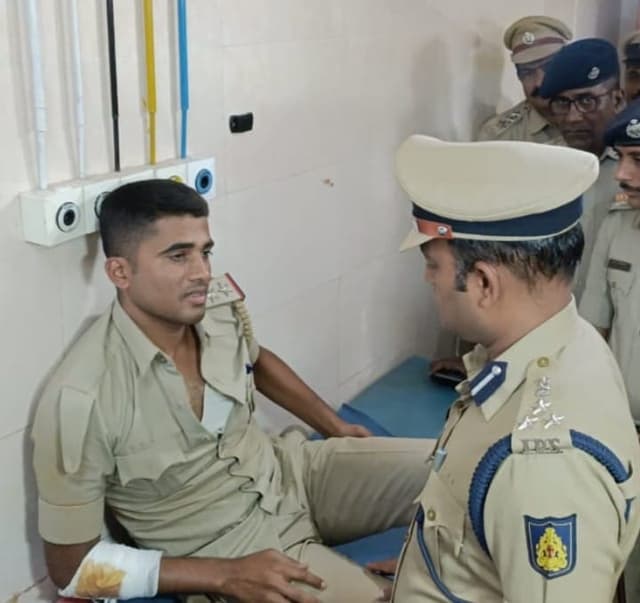 ನಟೋರಿಯಸ್ ಚಡ್ಡಿ ಗ್ಯಾಂಗ್ ಮೇಲೆ ವಿದ್ಯಾಗಿರಿ ಪೊಲೀಸರ ಫೈರಿಂಗ್ .