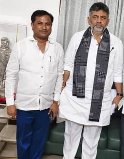 ಗಂಗಾವತಿ ನಗರ ಬ್ಲಾಕ್ ಕಾಂಗ್ರೆಸ್ ಅಧ್ಯಕ್ಷ ಸ್ಥಾನಕ್ಕೆ- ನಾಗರಾಜ ನಂದಾಪುರ ನೇಮಕ: ಡಿಕೆಶಿ ಆದೇಶ- ದಲಿತ ಬಲಗೈ ಸಮುದಾಯಕ್ಕೆ ಕಾಂಗ್ರೆಸ್ ಮನ್ನಣೆ