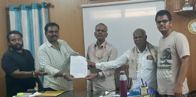 ಹೊಸಳ್ಳಿ ಹಸು ಸಾವು ಪರಿಹಾರಕ್ಕೆ ಆಗ್ರಹ