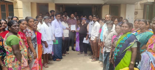 ಶ್ರೀರಾಮರಂಗಾಪುರ ದಲಿತ ಕುಟುಂಬಗಳಿಗೆ ವಸತಿ ನಿವೇಶನಕ್ಕೆ ಆಗ್ರಹ ಕರ್ನಾಟಕ ಮಾದಿಗರ ರಕ್ಷಣಾ ವೇದಿಕೆ ವತಿಯಿಂದ ಜಿಲ್ಲಾಡಳಿತಕ್ಕೆ ಮನವಿ