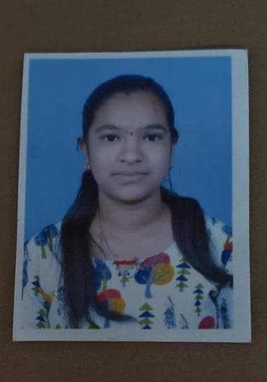 ಪಿಯಸಿ ಪರೀಕ್ಷೆಯಲ್ಲಿ ದಾನೇಶ್ವರಿ ಕಾಡಣ್ಣವರ ಗಣನೀಯ ಸಾಧನೆ