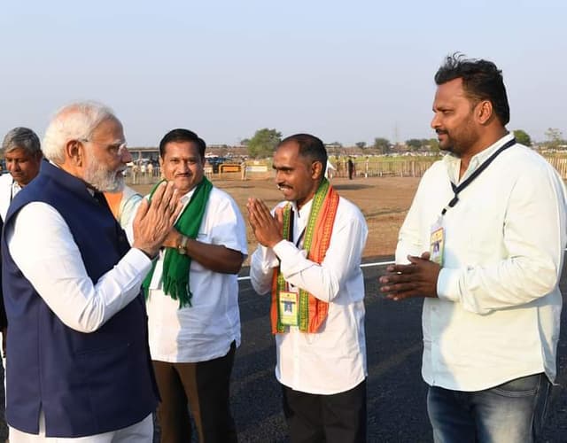ರಾಜಕೀಯ ಜೀವನದ 25 ನೇ ವರ್ಷದಲ್ಲಿ ಬಿಜೆಪಿಯ ಶಿಸ್ತಿನ ಸಿಪಾಯಿ ವೀರಭದ್ರಯ್ಯ ಬಾಬು ಪೂಜಾರ*