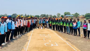 ಬನಹಟ್ಟಿ ಪ್ರೀಮಿಯರ್ ಲೀಗ್ ಪ್ರಾರಂಭೋತ್ಸವ*