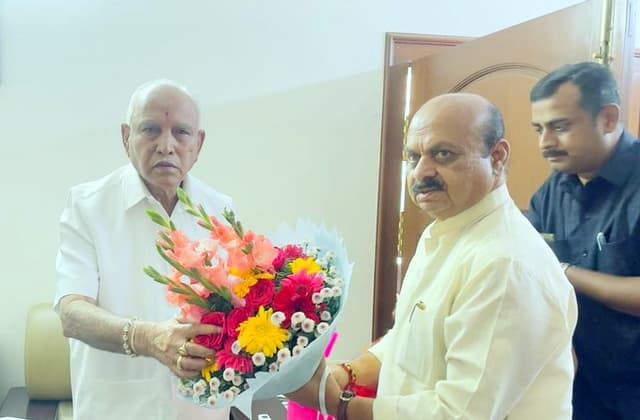 ಯಡಿಯೂರಪ್ಪ ಅವರ ಕೆಲಸ ಆಡಳಿತಗಾರರಿಗೆ ಸ್ಪೂರ್ತಿ: ಬಸವರಾಜ ಬೊಮ್ಮಾಯಿ